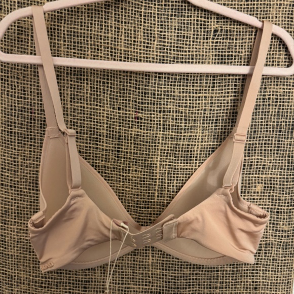 NWT Skims Weightless Scoop Bra Mica 30D - Picture 3 of 4